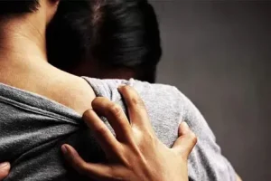 Pelet Birahi Pria Membangkitkan Gairah Pasangan
