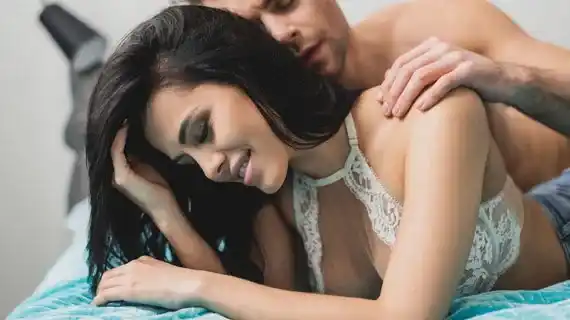 Mantra Pelintir Merica yang Ampuh untuk Menarik Perhatian