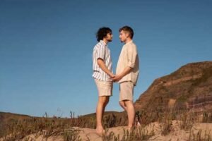 Cara Memikat Hati Pria Normal Menjadi Gay