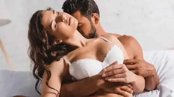 Memelet Istri Orang: Fakta, Risiko, dan Pandangan Spiritual