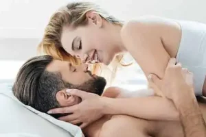 Memikat Hati Lelaki dengan Energi Positif dan Daya Tarik Alami