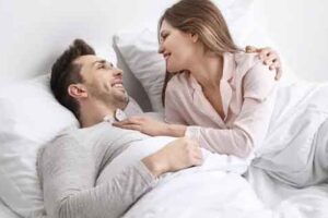 Cara Merangsang Wanita Saat Tidur Secara Aman dan Spiritual