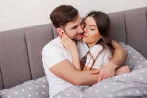 Pemikat Wanita Lewat Foto: Metode Aman dan Spiritual