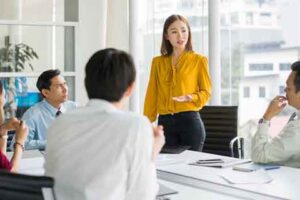 Pengasihan untuk Bisnis: Energi Positif Penarik Pelanggan