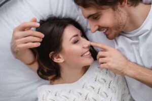 Doa Menundukan Hati Wanita dengan Cara Spiritual Aman