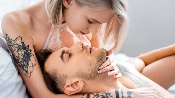 Ayat minyak pengasih untuk menarik hati dengan energi lembut