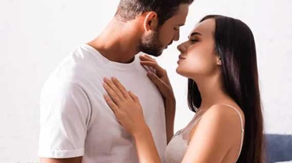 Minyak Aura Kasturi: Rahasia Energi Spiritual Alami