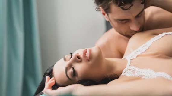 Bagaimana Cara Merayu Wanita agar Dia Bisa Jatuh Cinta
