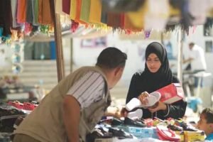 Pelaris Dagangan Agar Dikunjungi Banyak Pelanggan