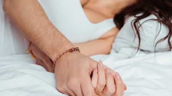 Pelet Perangsang Jarak Dekat: untuk Daya Tarik Intensif