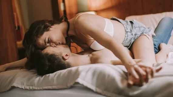 Doa agar Suami Bergairah kepada Istri: Untuk Keharmonisan Intim