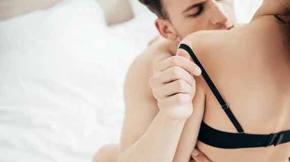 Doa Agar Suami Takluk Sama Istri dan Patuh dengan Energi Kasih