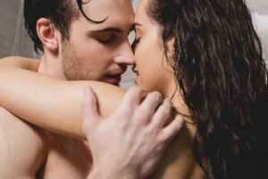 Bacaan Pelet Tepuk Bantal untuk Menarik Hati Secara Spiritual