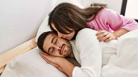 Cara Memikat Hati Pria Cuek Agar Dia Jatuh Cinta