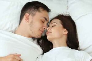 Cara Menaklukkan Hati Wanita Impian Anda Selamanya