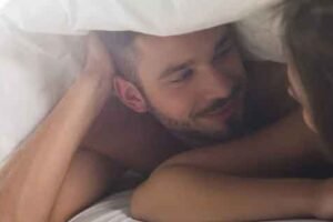 Cara mengembalikan kemesraan setelah menikah ampuh