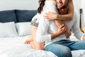 Cara menjadi istri yang dirindukan pasangan