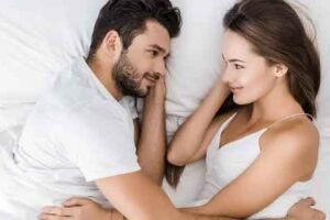 Cara mengatasi rasa jenuh menikah agar Cinta Kembali Hangat