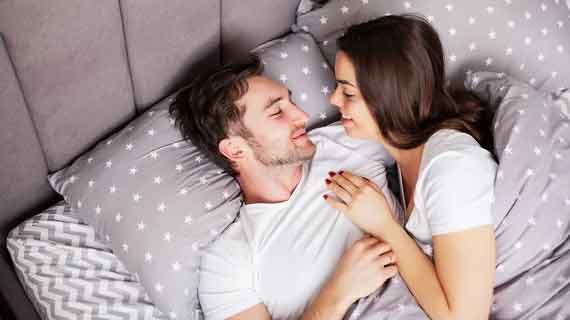 Tips Menghadapi Sahabat yang Mencintai Kita