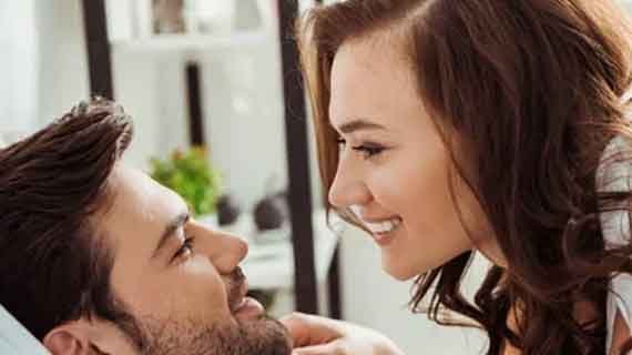 Menghadapi Wanita yang Posesif Sekali