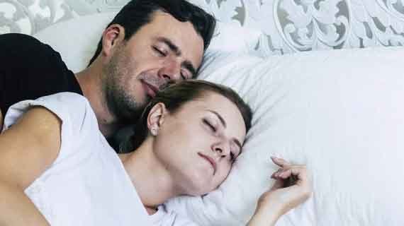 Mengenali Tanda Wanita Sudah Punya Pacar Anda