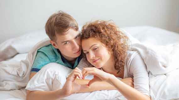 Tips Berpakaian Keren Untuk Kencan