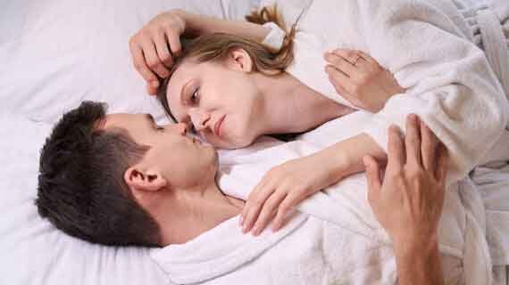 Tips Menjaga Kehangatan Saat Lelah Melanda