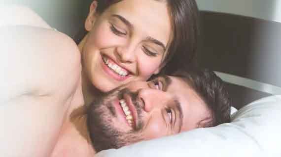 Tips Menjaga Komunikasi Lewat Chat Romantis