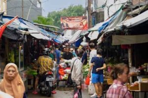 Pelarisan usaha dagang agar laris manis